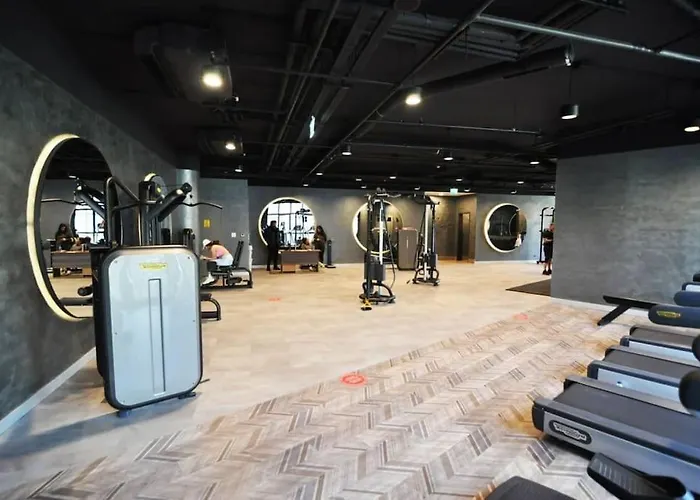 Modern Luxury At Sinpas Queen