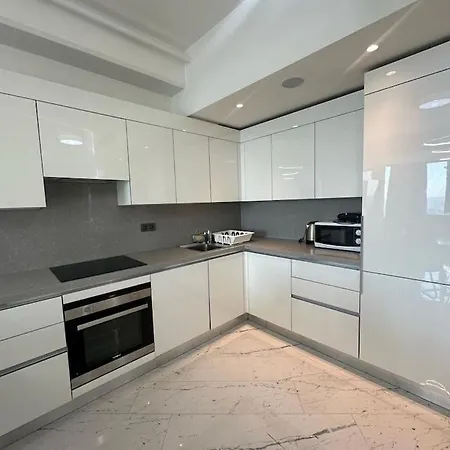 Modern Luxury At Sinpas Queen דירה איסטמבול