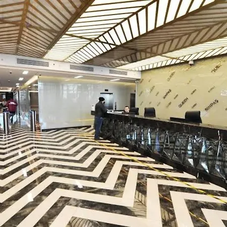 Modern Luxury At Sinpas Queen דירה