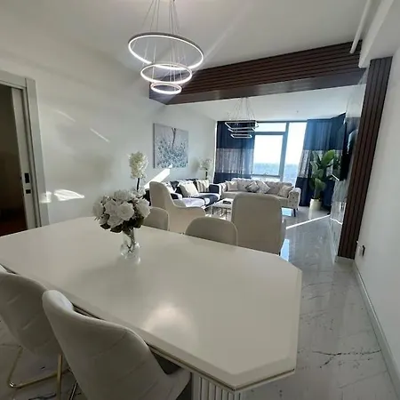 Modern Luxury At Sinpas Queen *