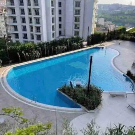 Modern Luxury At Sinpas Queen *