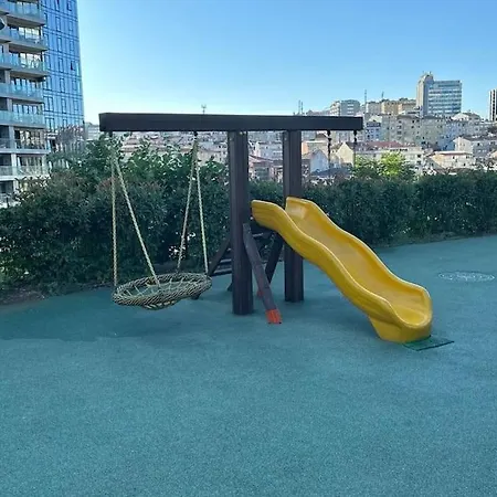 Modern Luxury At Sinpas Queen