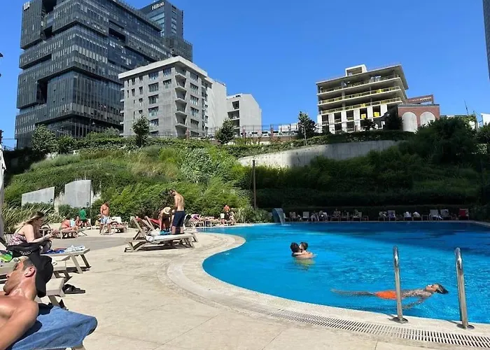 Modern Luxury At Sinpas Queen Daire